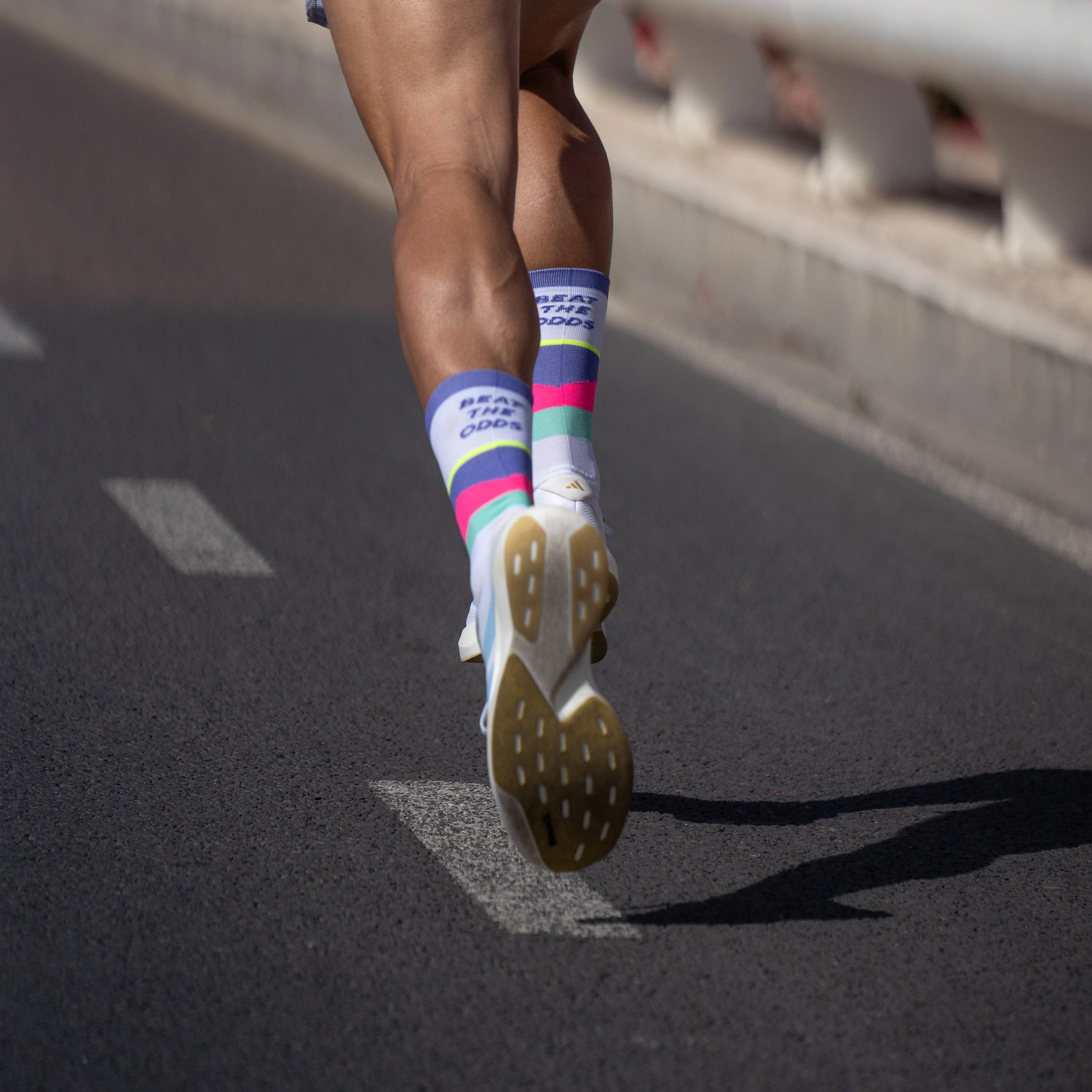 BEAT THE ODDS PURPLE - CALCETÍN RUNNING - Image 4